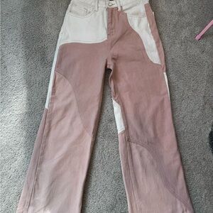 Funky 70s-inspired pink patchwork pants from Cider 💗✨